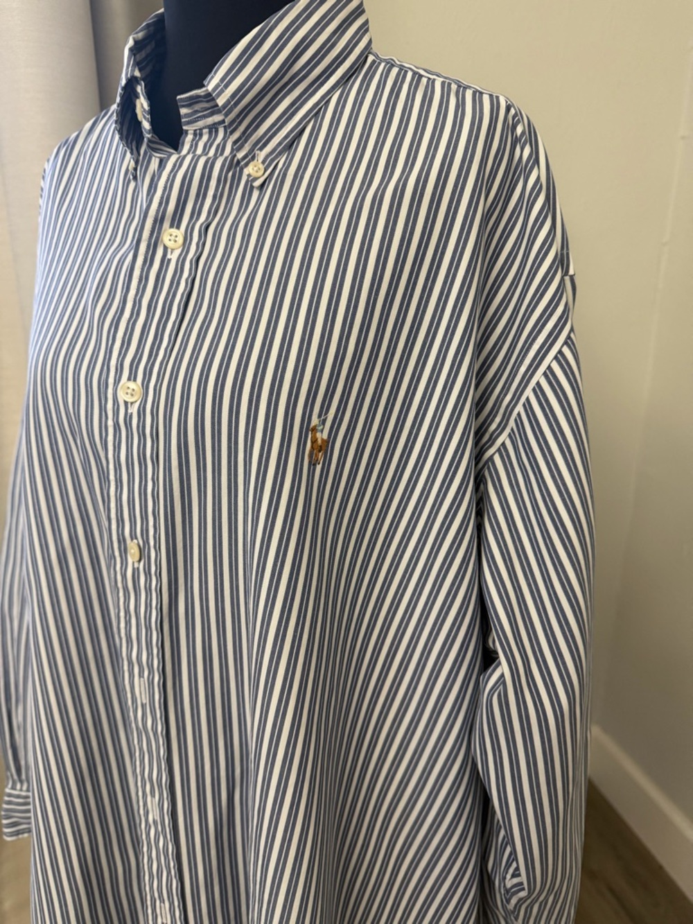 Stripes - Picture 3 of 7